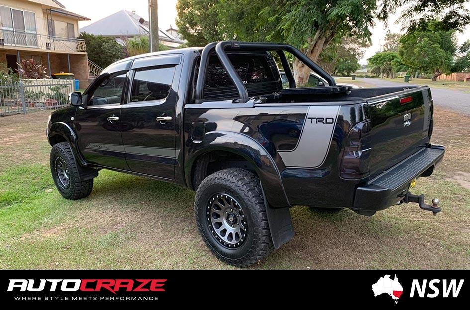 TOYOTA HILUX N70 4WD VECTOR MATTE GUN METAL